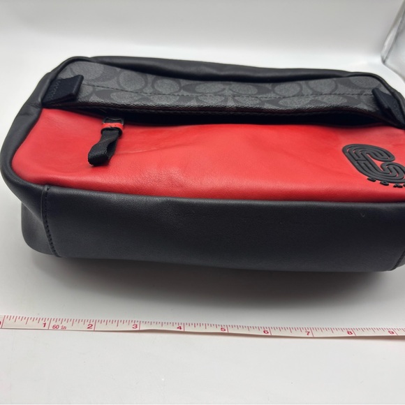 NWT Coach Edge Belt Bag In Signature Canvas Fanny Waist Body Signature Red Char - Picture 9 of 9